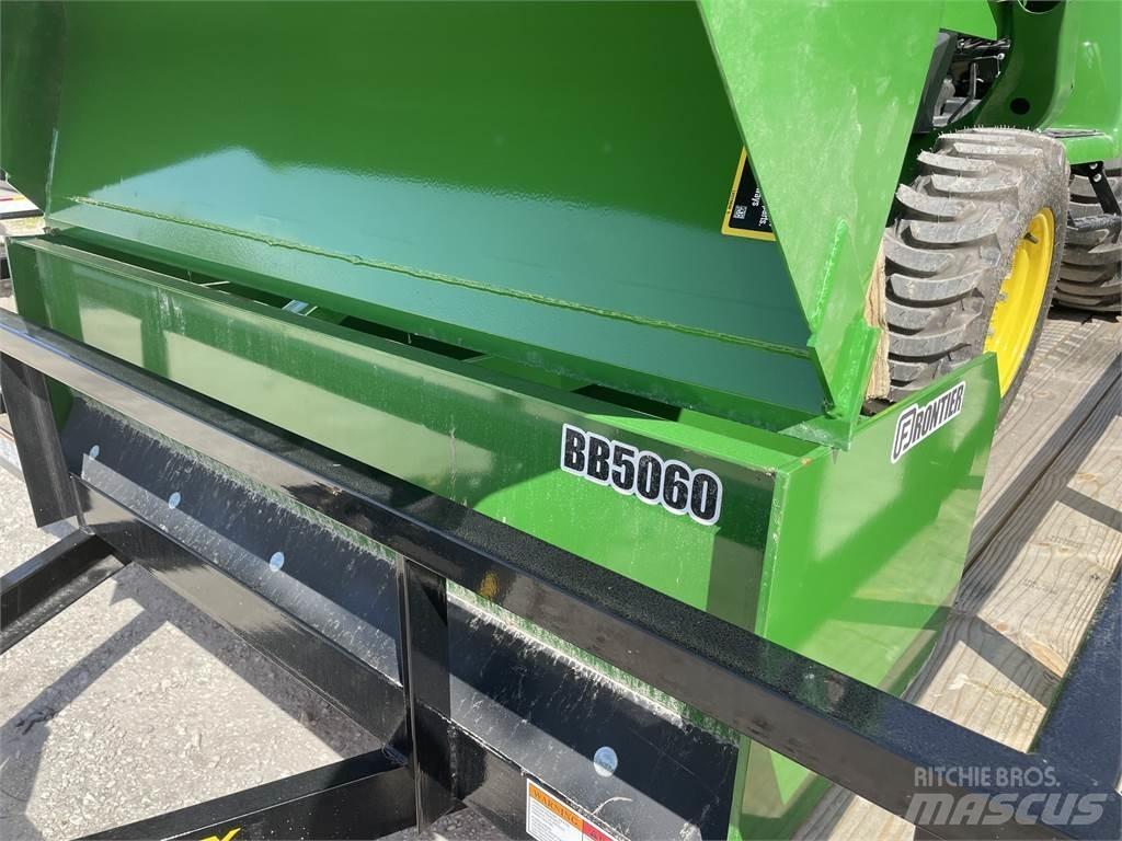 John Deere 3025E Kompakt traktorok