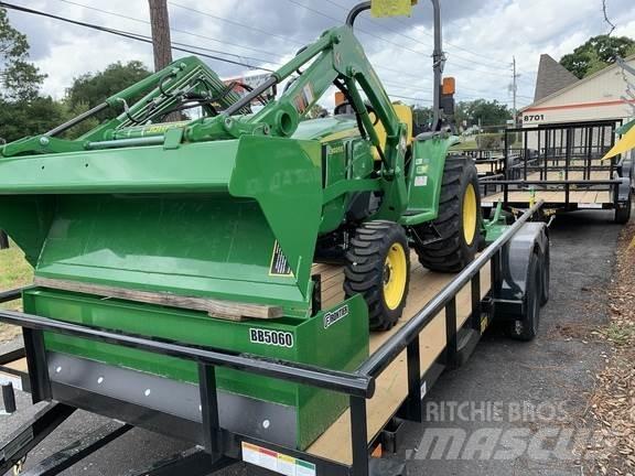 John Deere 3025E Kompakt traktorok