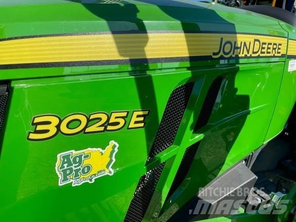 John Deere 3025E Kompakt traktorok