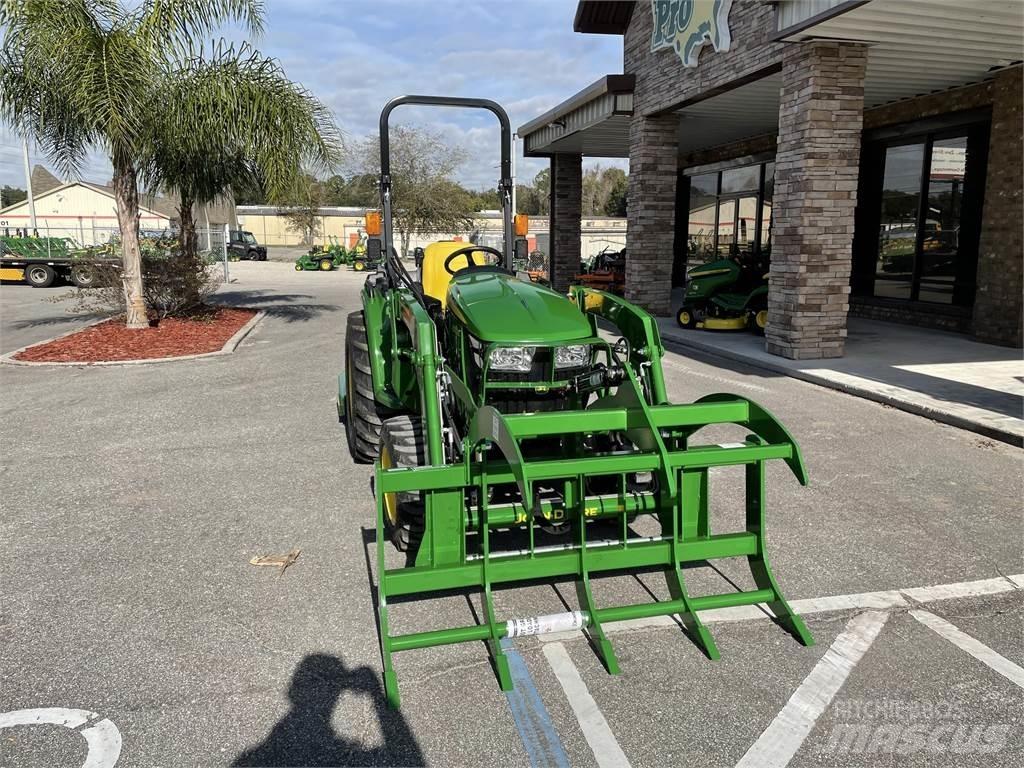 John Deere 3032E Kompakt traktorok