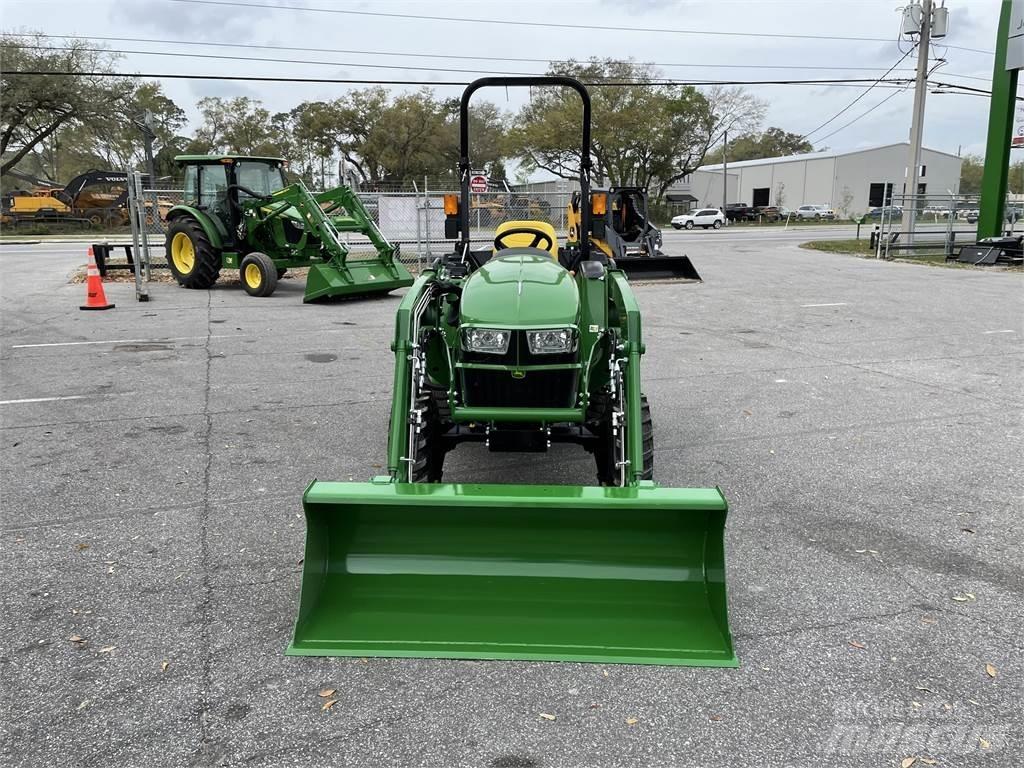 John Deere 3032E Kompakt traktorok