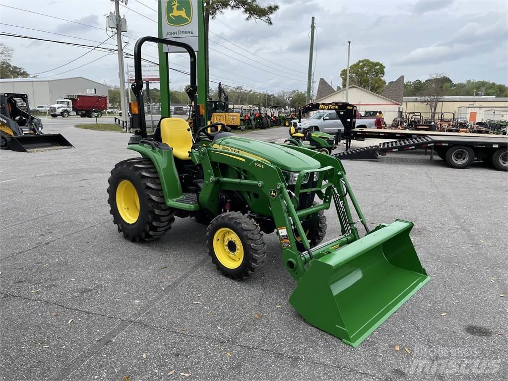 John Deere 3032E Kompakt traktorok
