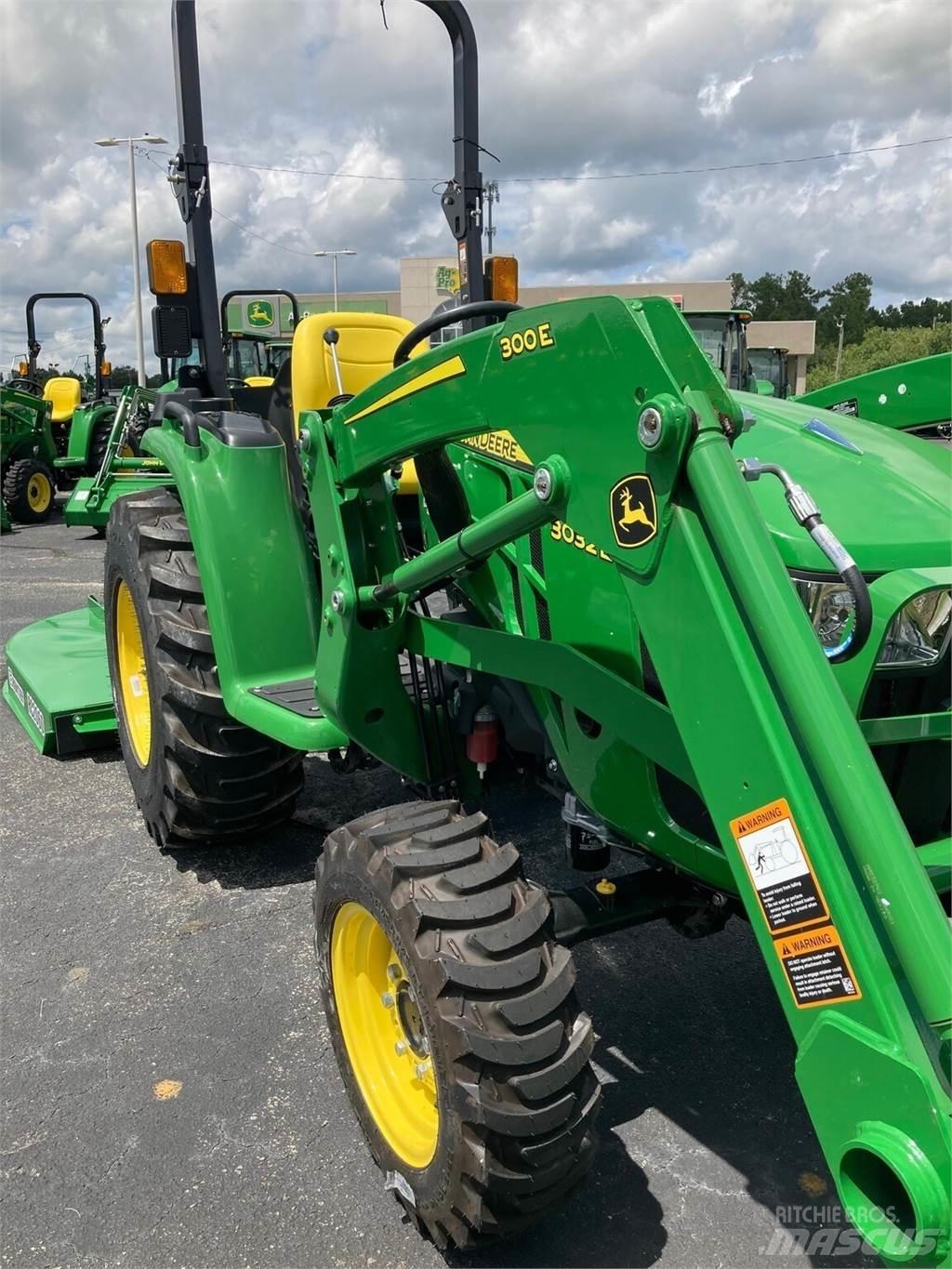 John Deere 3032E Kompakt traktorok