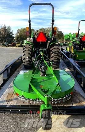 John Deere 3032E Kompakt traktorok