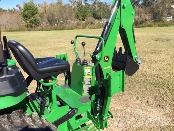 John Deere 3038E Kompakt traktorok