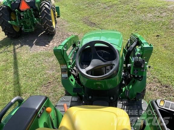 John Deere 3038E Kompakt traktorok