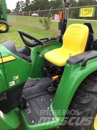 John Deere 3038E Kompakt traktorok