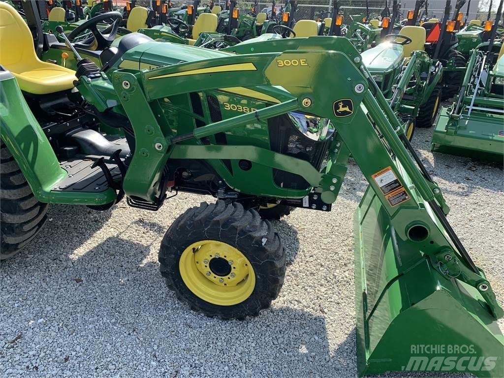 John Deere 3038E Kompakt traktorok