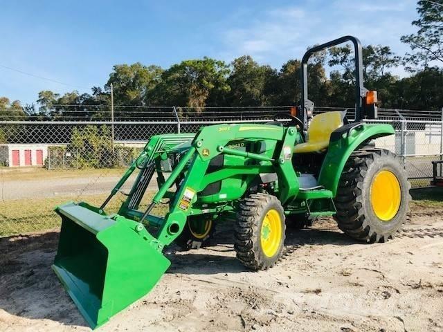 John Deere 3043D Traktorok