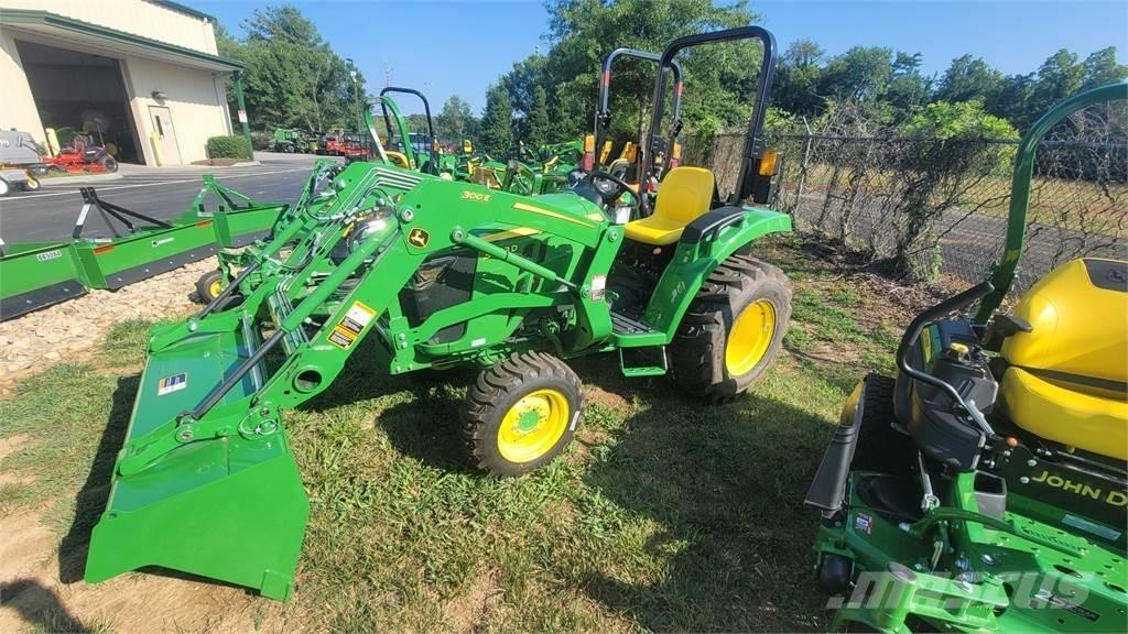 John Deere 3043D Traktorok