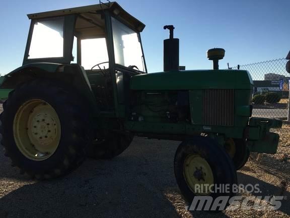 John Deere 3135 Traktorok