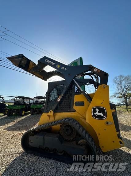 John Deere 317G Kompaktrakodók