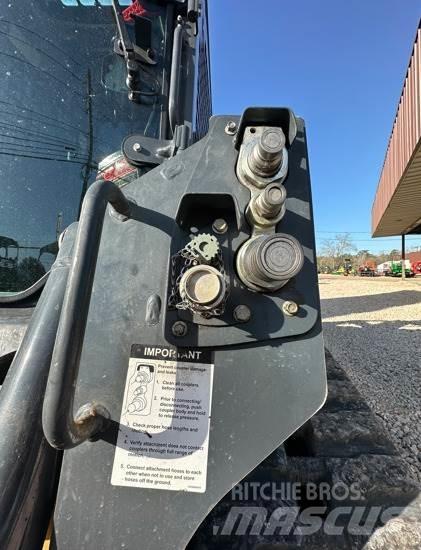 John Deere 317G Kompaktrakodók