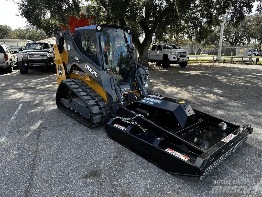 John Deere 317G Mini homlokrakodók