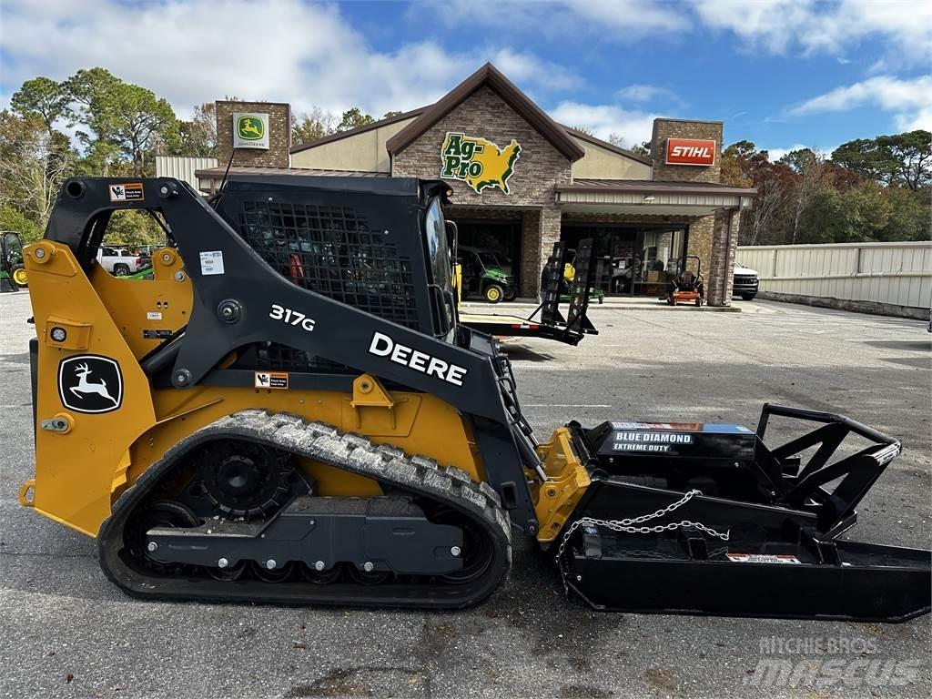 John Deere 317G Mini homlokrakodók