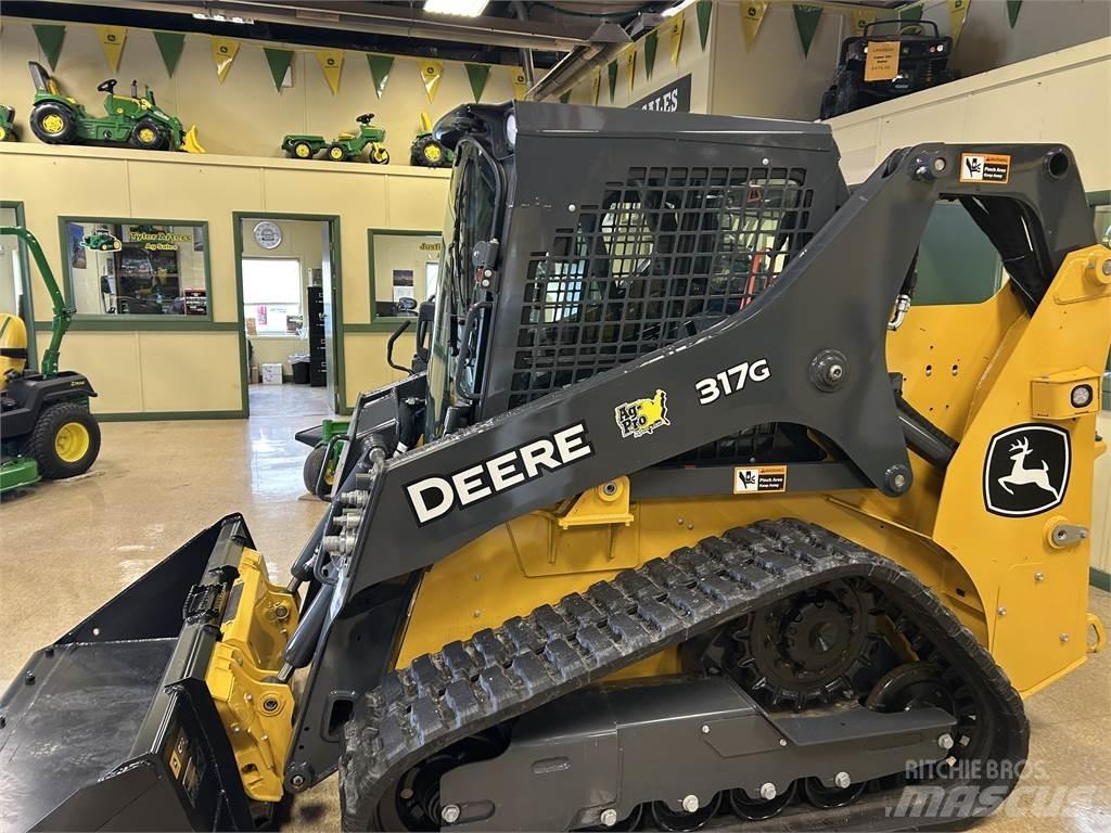 John Deere 317G Mini homlokrakodók