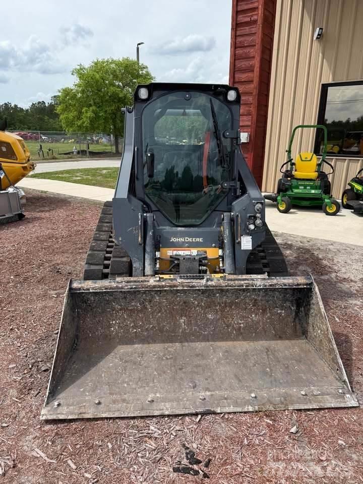 John Deere 317G Mini homlokrakodók