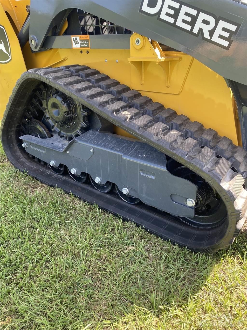John Deere 317G Mini homlokrakodók
