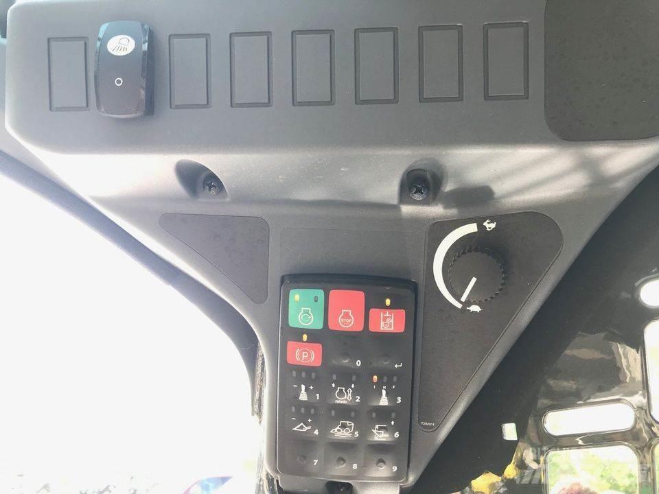 John Deere 317G Mini homlokrakodók