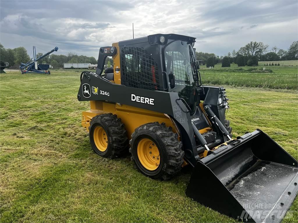 John Deere 324G Kompaktrakodók