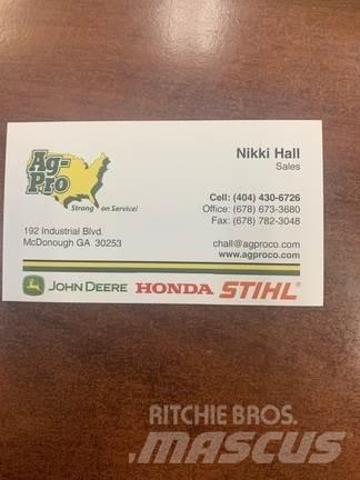 John Deere 324G Kompaktrakodók
