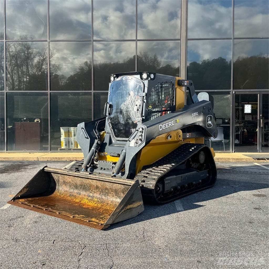 John Deere 331G Mini homlokrakodók
