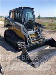 John Deere 331G Mini homlokrakodók