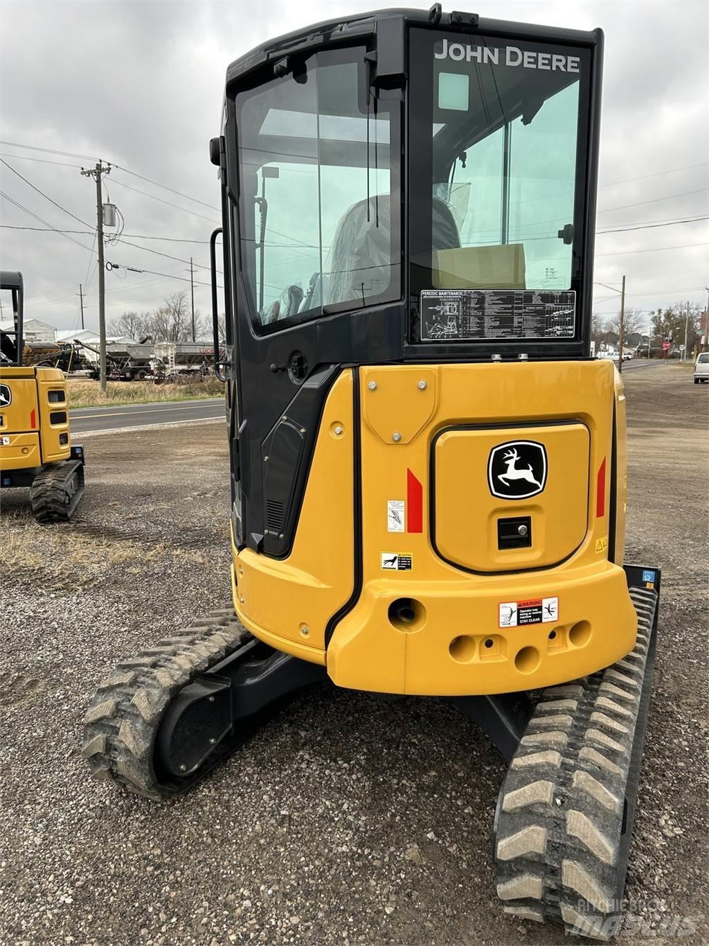 John Deere 35 P Mini kotrók < 7t