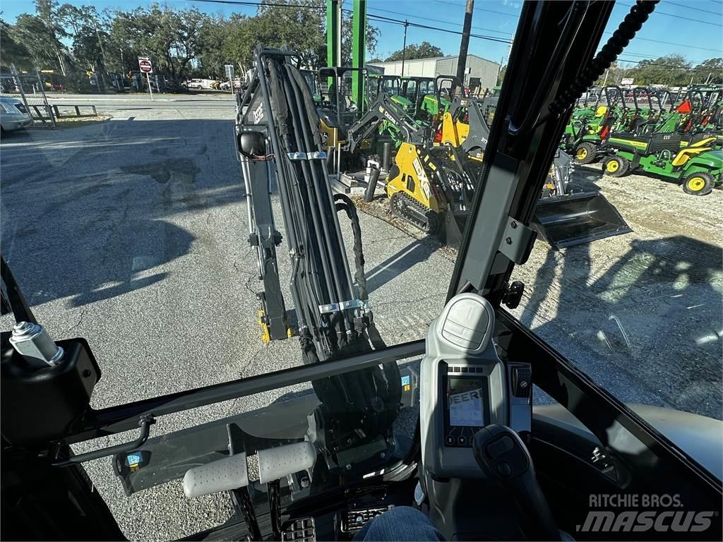 John Deere 35 P Mini kotrók < 7t