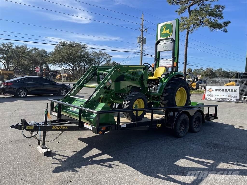 John Deere 4044M Traktorok