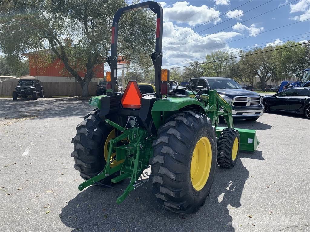 John Deere 4044M Traktorok