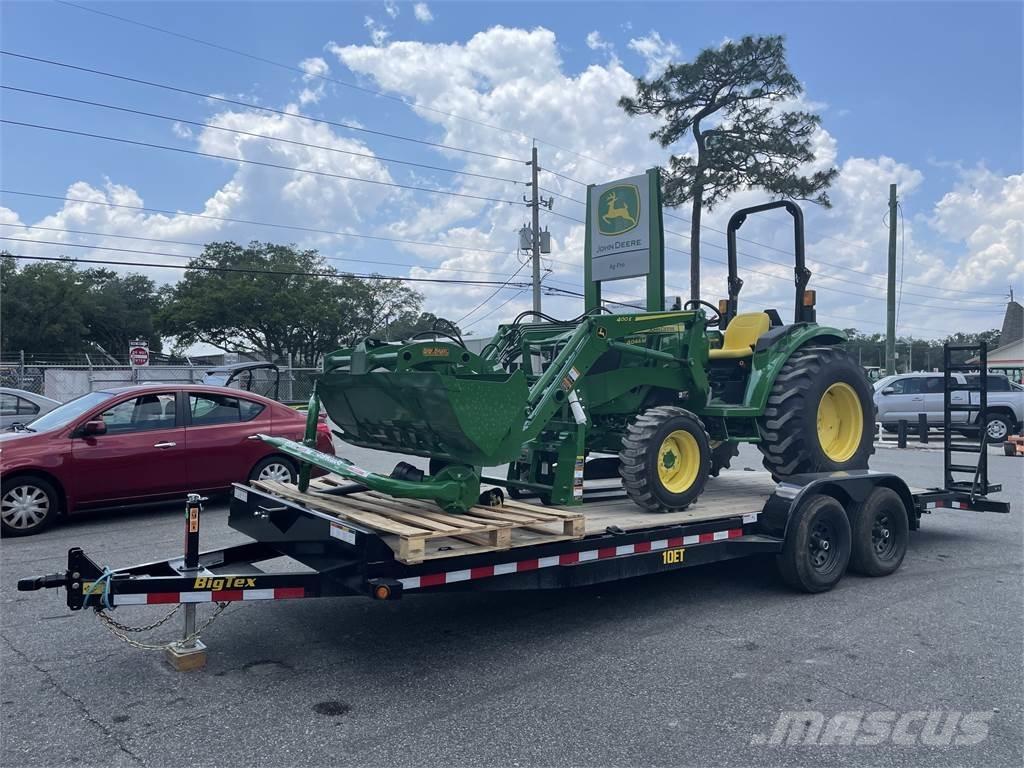 John Deere 4044M Traktorok