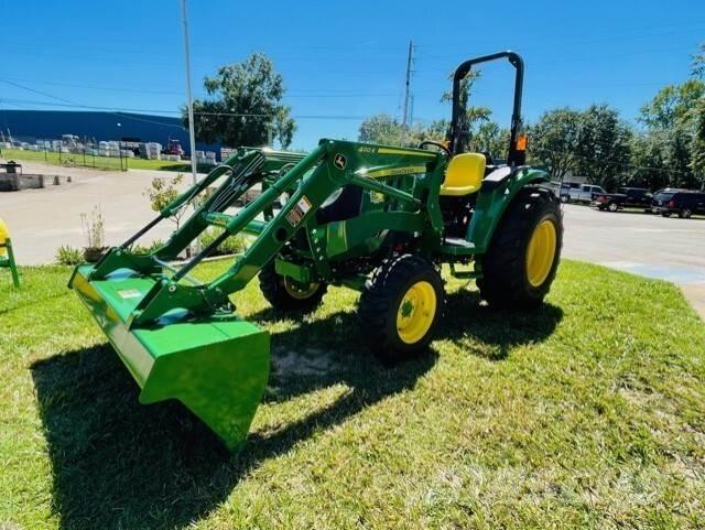 John Deere 4044M Traktorok