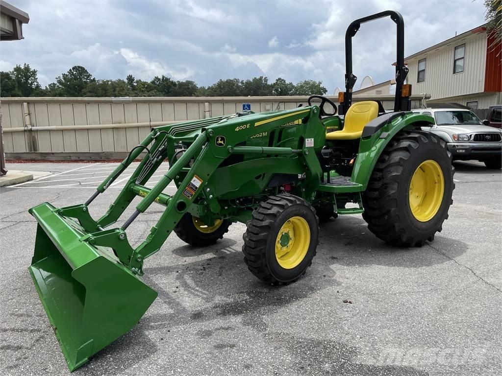 John Deere 4052M Traktorok