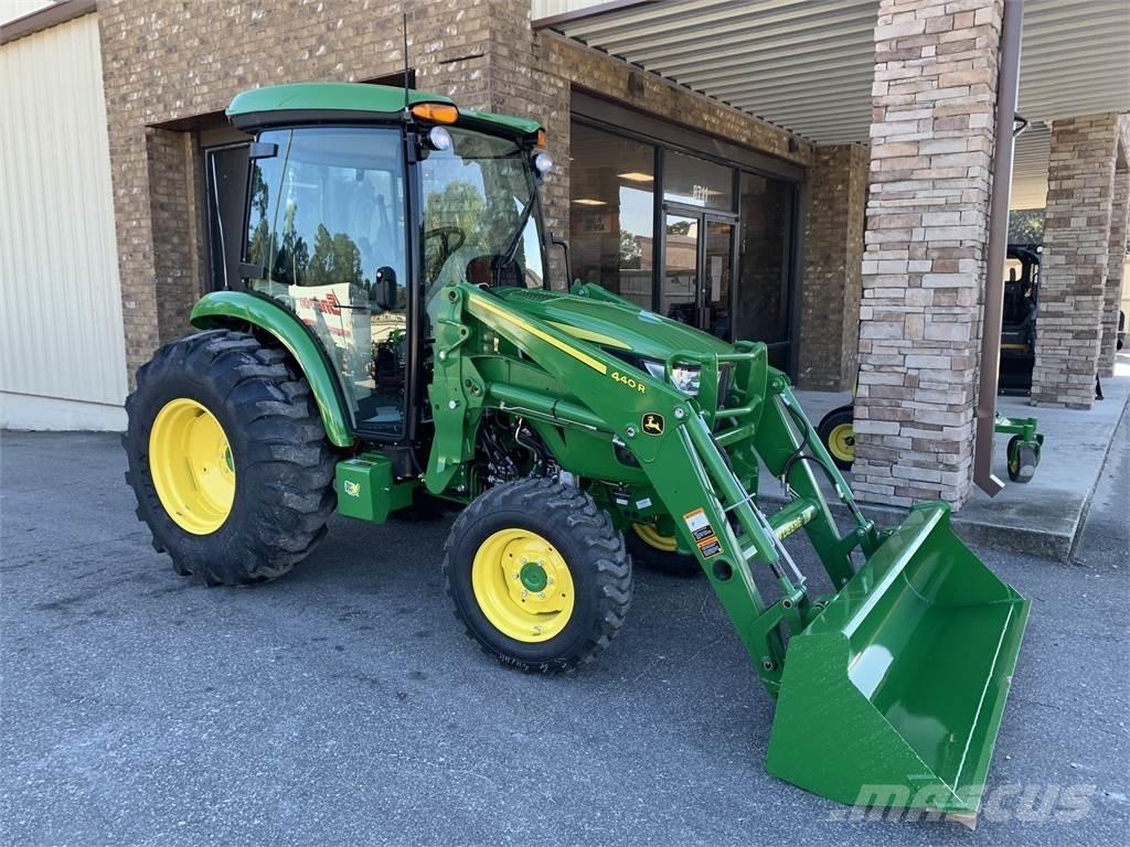John Deere 4052R Traktorok