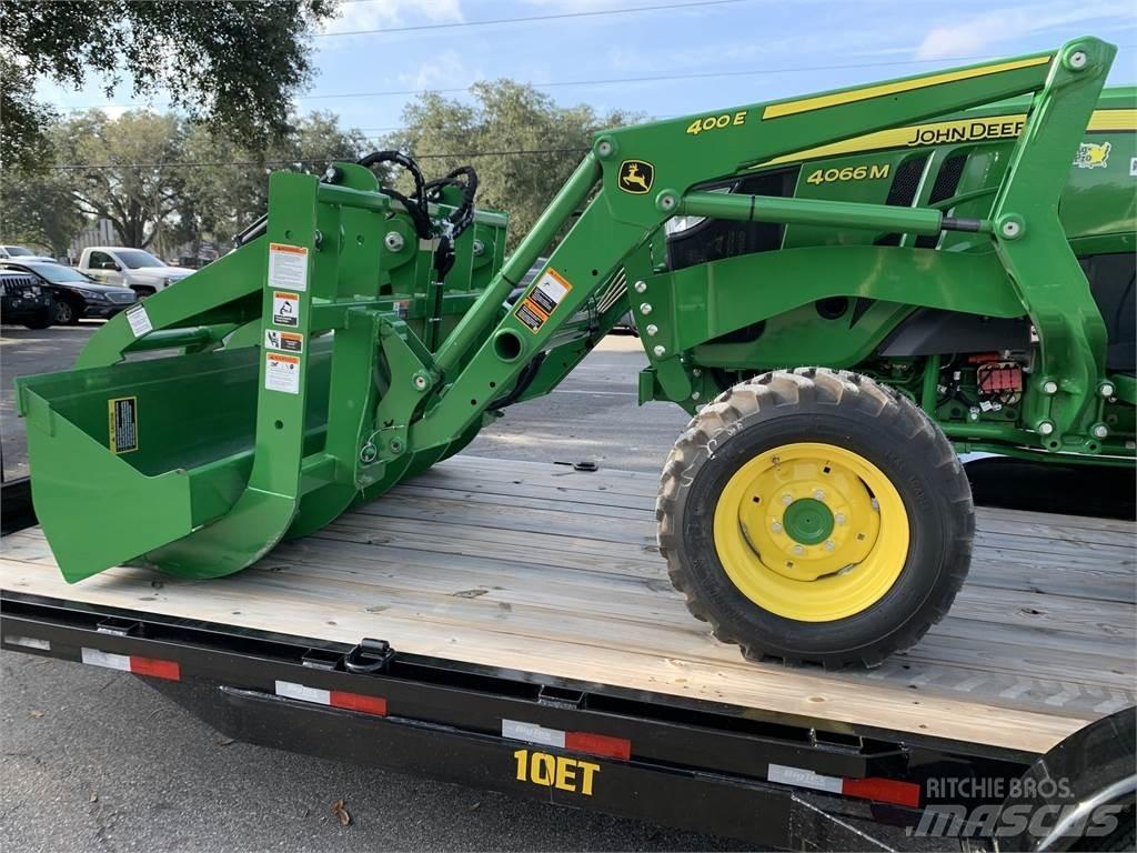 John Deere 4066M Traktorok