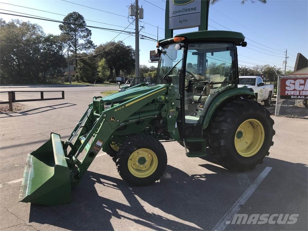 John Deere 4066R Traktorok