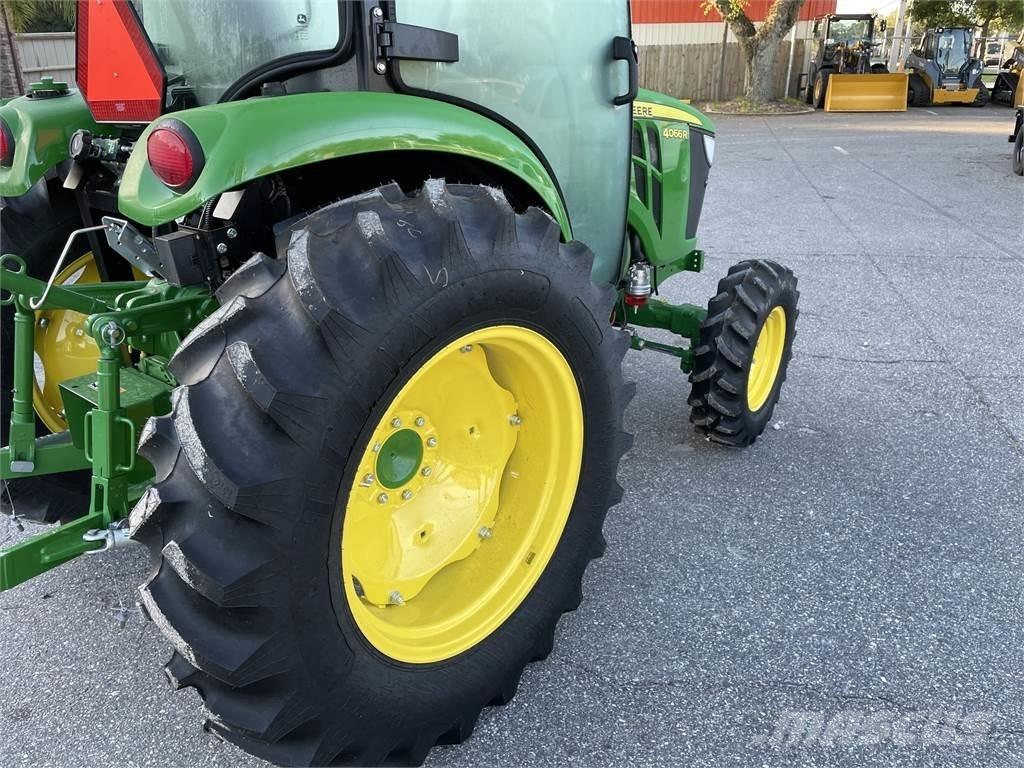 John Deere 4066R Traktorok