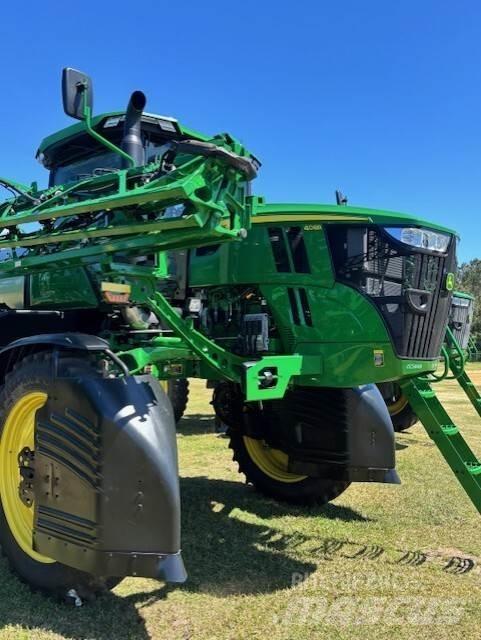 John Deere 408R Vontatott trágyaszórók