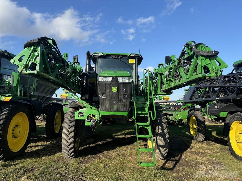 John Deere 412R Vontatott trágyaszórók