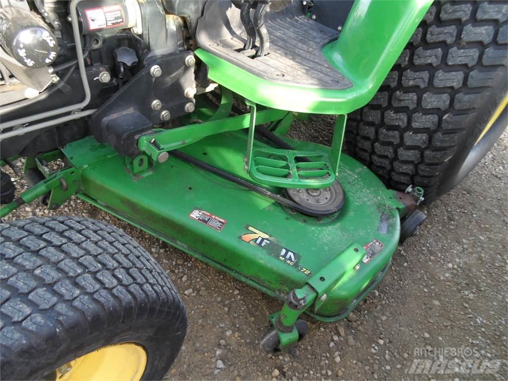 John Deere 4520 Traktorok
