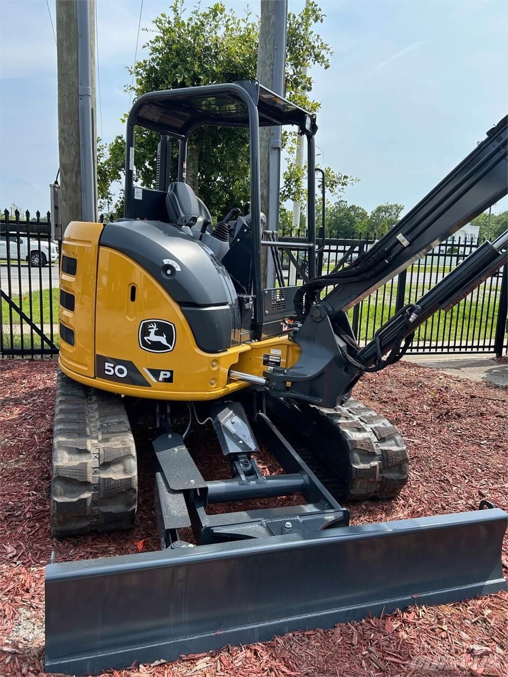 John Deere 50 P Mini kotrók < 7t