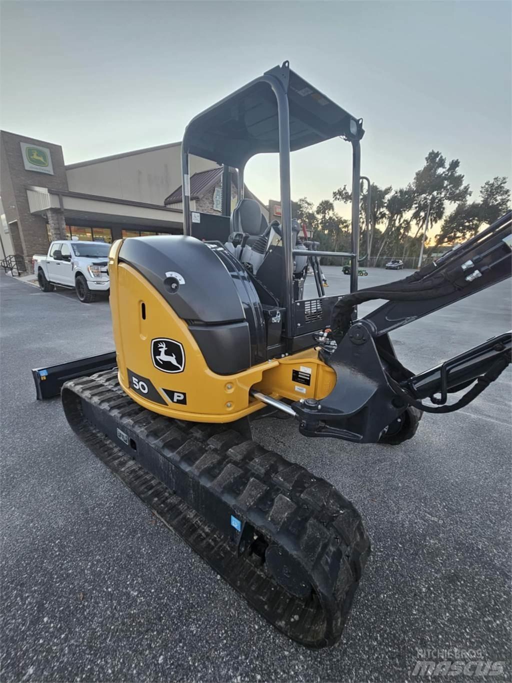John Deere 50 P Mini kotrók < 7t