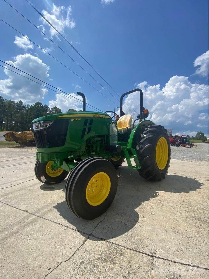 John Deere 5050E Traktorok