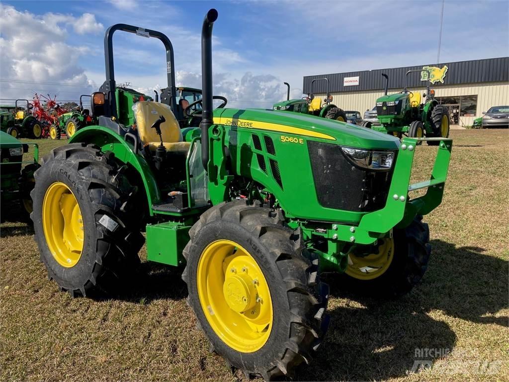John Deere 5060E Traktorok