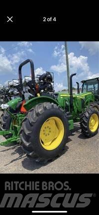 John Deere 5060E Traktorok