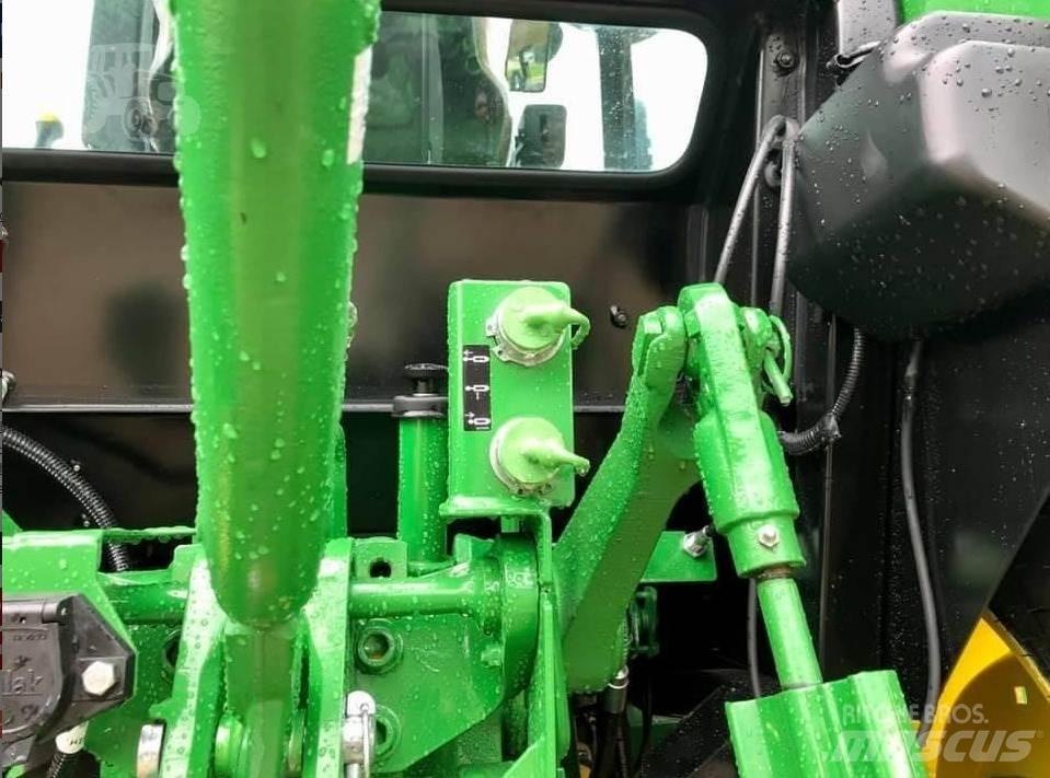 John Deere 5075E Traktorok