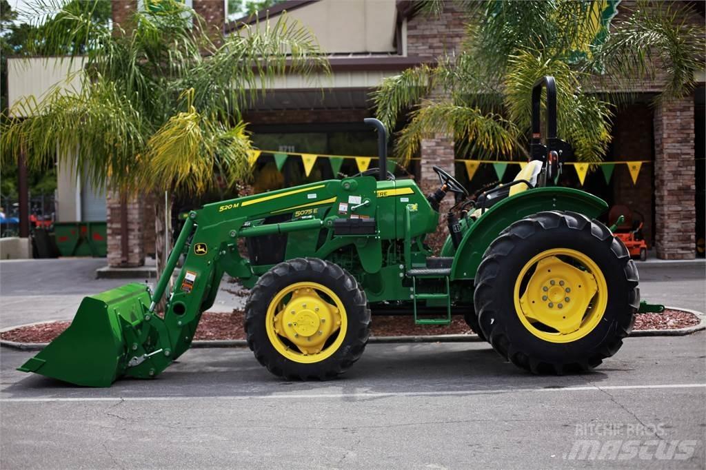John Deere 5075E Traktorok