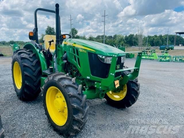 John Deere 5075E Traktorok