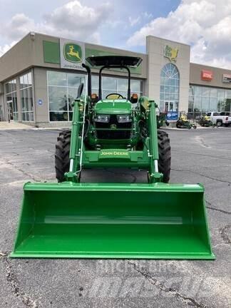 John Deere 5075E Traktorok